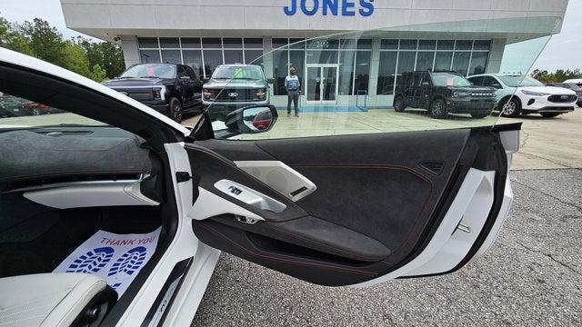 Photo of 2023 White Pearl Metallic Tricoat Chevrolet Corvette