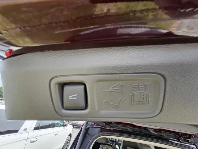 Photo of 2020 Burgundy Ford Expedition Max