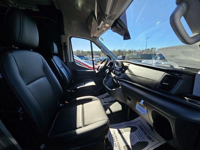 Photo of 2024 Oxford White Ford Transit-250