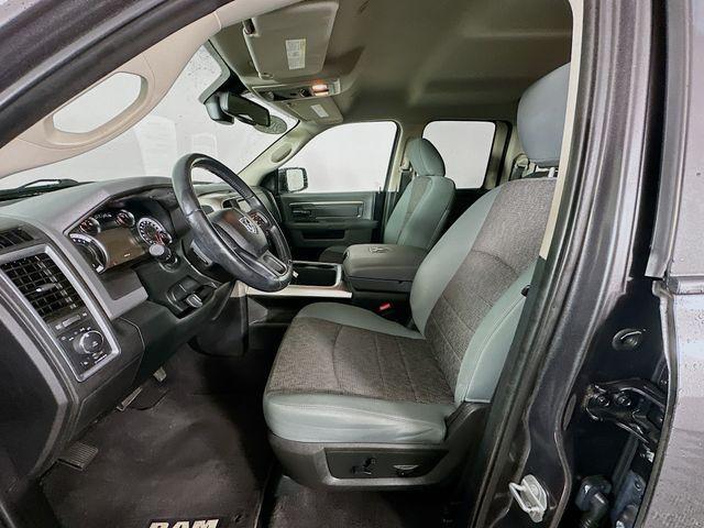 Photo of 2018 Granite Crystal Clearcoat Metallic RAM 1500