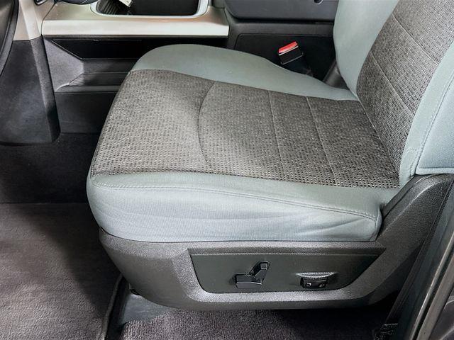 Photo of 2018 Granite Crystal Clearcoat Metallic RAM 1500