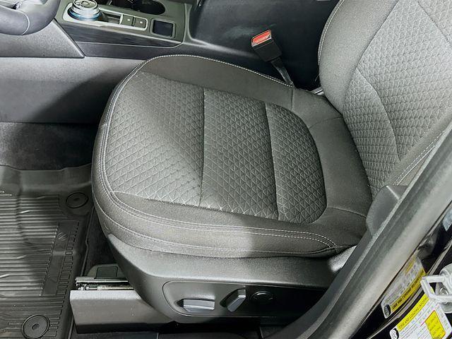 Photo of 2023 Agate Black Metallic Ford Escape