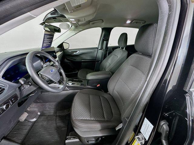Photo of 2023 Agate Black Metallic Ford Escape