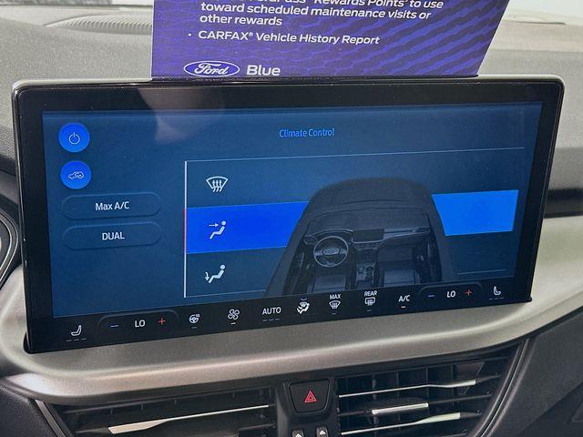 Photo of 2023 Agate Black Metallic Ford Escape
