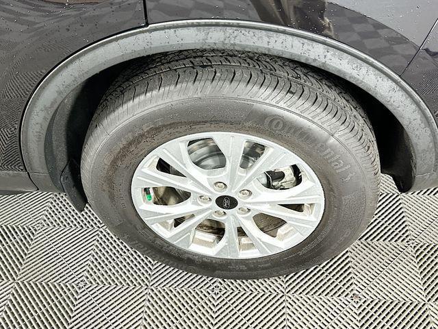 Photo of 2024 Agate Black Metallic Ford Escape