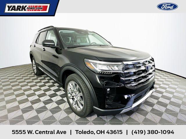 Photo of 2025 Agate Black Metallic Ford Explorer