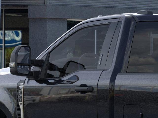 Photo of 2025 Agate Black Metallic Ford F-350