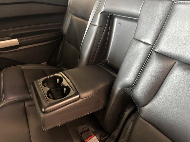 Photo of 2022 Agate Black Metallic Ford Explorer