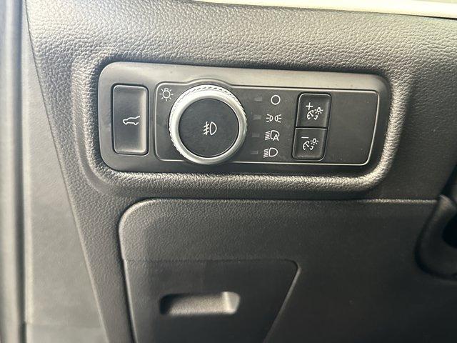Photo of 2022 Agate Black Metallic Ford Explorer
