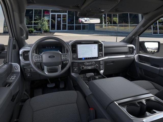 Photo of 2025 Oxford White Ford F-150