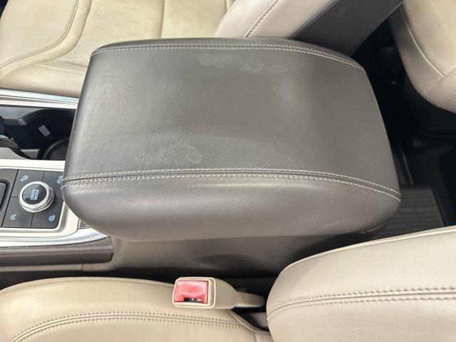 Photo of 2020 Agate Black Metallic Ford Explorer