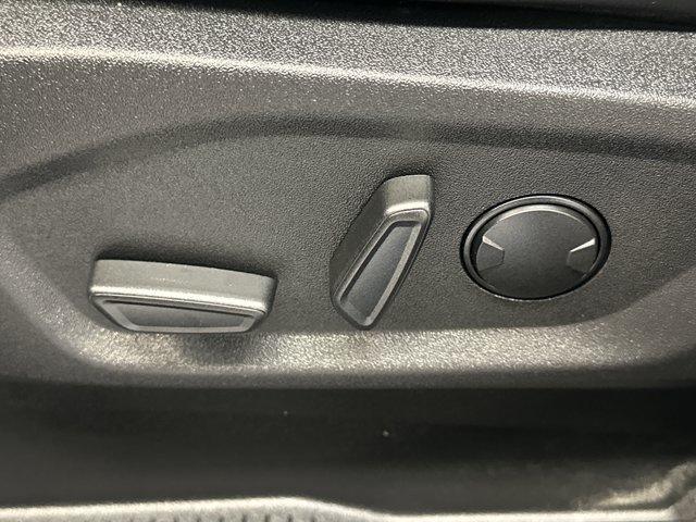 Photo of 2024 Agate Black Metallic Ford Edge
