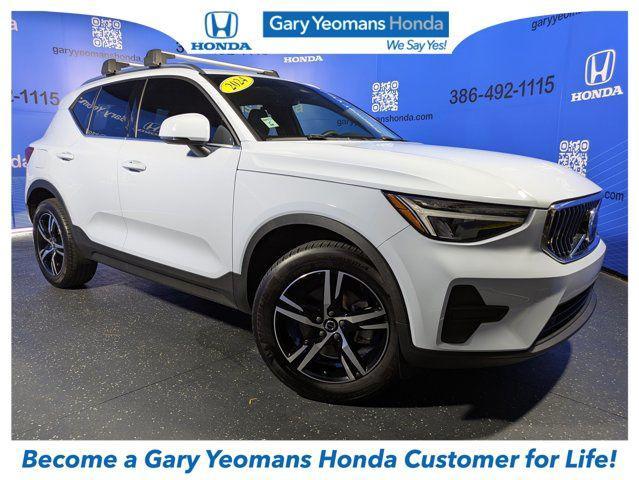 2024 Volvo XC40