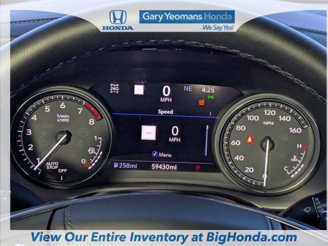 Photo of 2021 Crystal White Tricoat Cadillac XT5