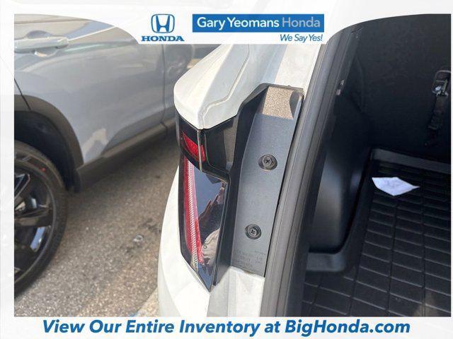 Photo of 2023 Serenity White Pearl Hyundai TUCSON