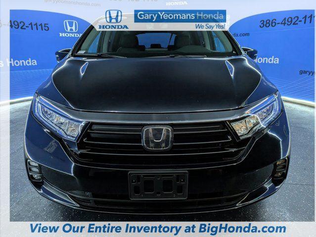 Photo of 2023 Crystal Black Pearl Honda Odyssey