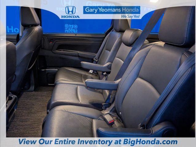 Photo of 2023 Crystal Black Pearl Honda Odyssey