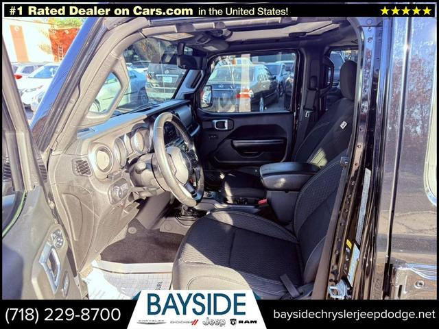 Photo of 2021 Black Clearcoat Jeep Wrangler Unlimited