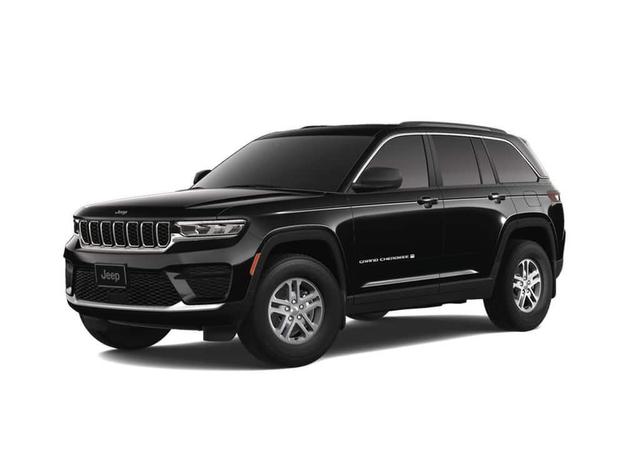 Photo of 2025 Diamond Black Jeep Grand Cherokee