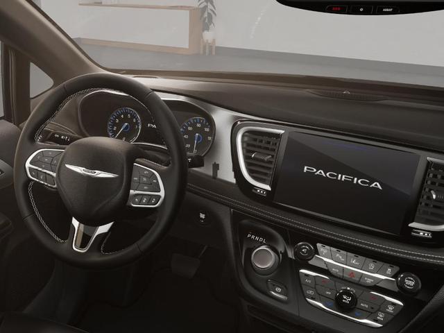 Photo of 2026 Bright White Clearcoat Chrysler Pacifica
