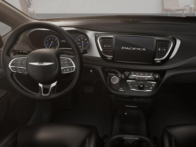 Photo of 2026 Bright White Clearcoat Chrysler Pacifica