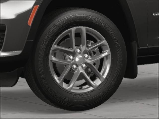 Photo of 2025 Metallic Jeep Grand Cherokee L