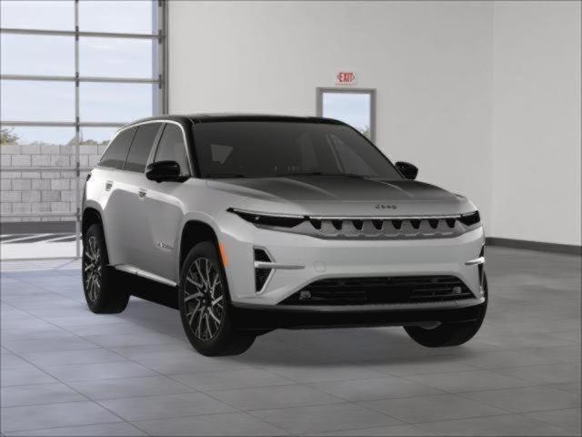 Photo of 2025 Silver Zynith Clearcoat Jeep Wagoneer S