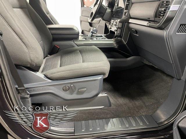 Photo of 2022 Black Ford F-150