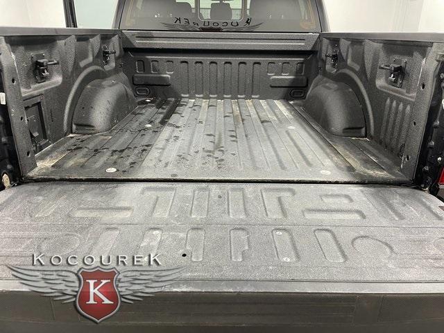 Photo of 2022 Black Ford F-150