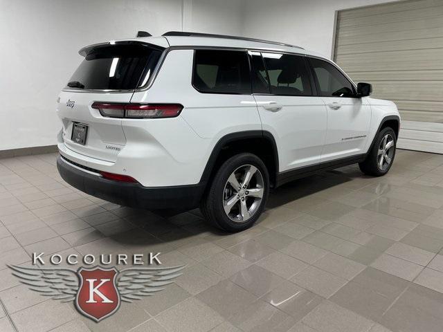 Photo of 2021 Bright White Clearcoat Jeep Grand Cherokee L
