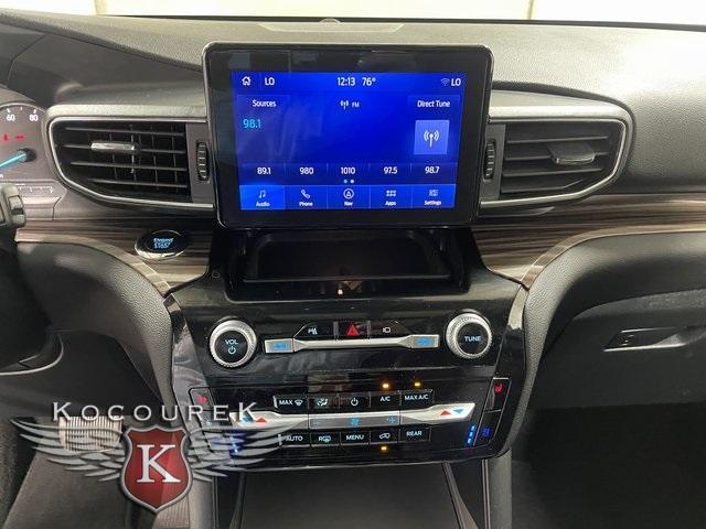 Photo of 2023 Black Ford Explorer
