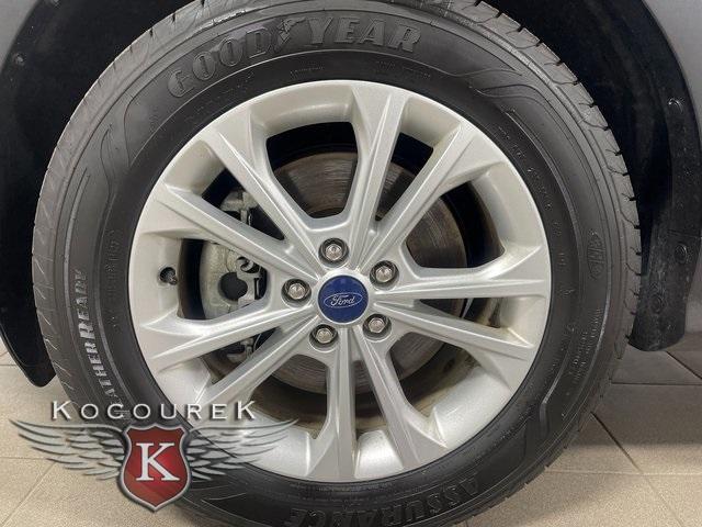 Photo of 2018 Lightning Blue Ford Escape