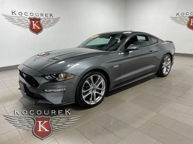 Photo of 2021 Gray Ford Mustang