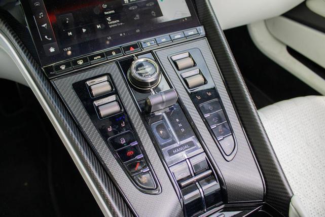 Photo of 2025 Q Seychelles Blue Aston Martin DB12