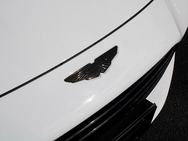 Photo of 2024 White Aston Martin DB12