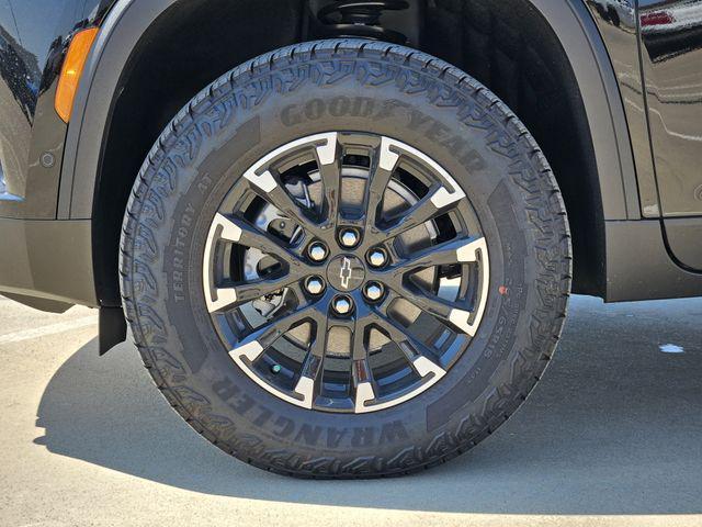 Photo of 2026 Black Metallic Chevrolet Traverse