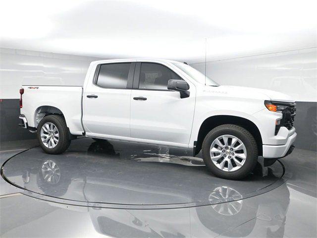 Photo of 2025 Summit White Chevrolet Silverado 1500