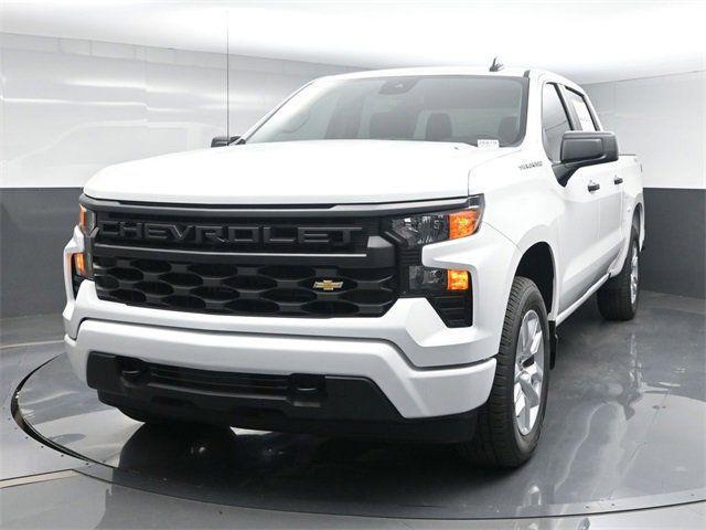 Photo of 2025 Summit White Chevrolet Silverado 1500