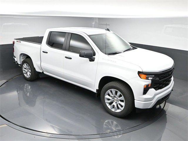 Photo of 2025 Summit White Chevrolet Silverado 1500
