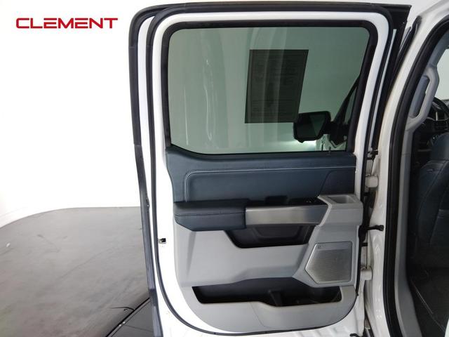Photo of 2022 Oxford White Ford F-150