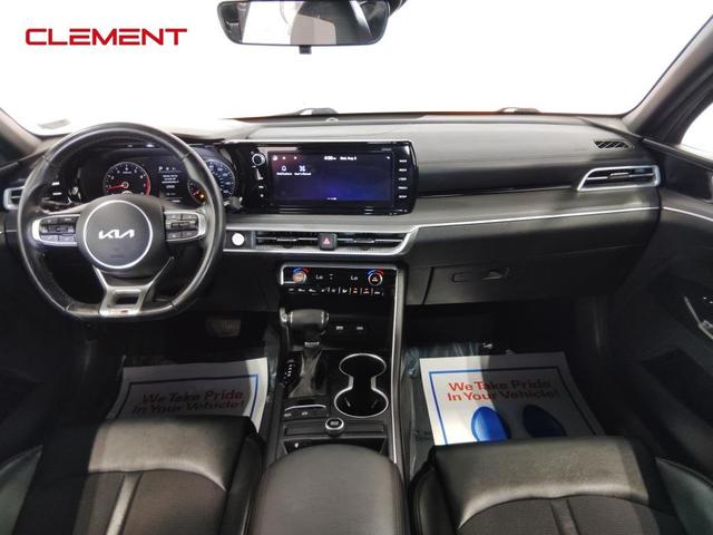 Photo of 2022 Sapphire Blue Kia K5