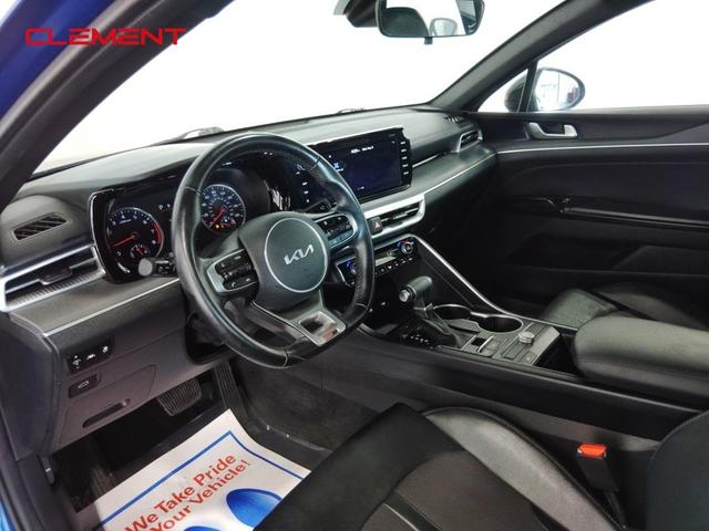 Photo of 2022 Sapphire Blue Kia K5