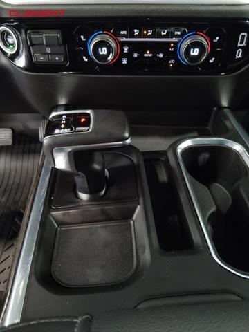 Photo of 2022 Silver Ice Metallic Chevrolet Silverado 1500