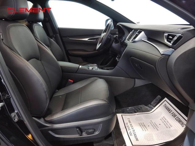 Photo of 2024 Black Obsidian INFINITI QX55