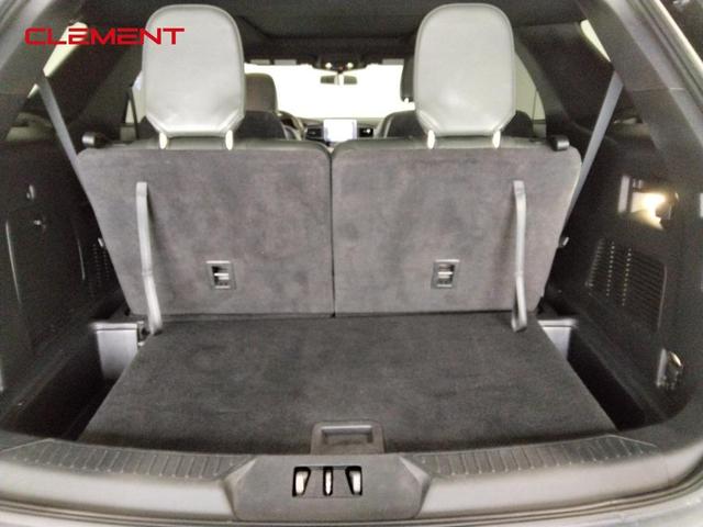 Photo of 2022 Agate Black Metallic Ford Explorer