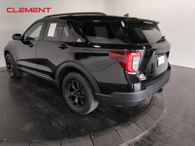 Photo of 2022 Agate Black Metallic Ford Explorer