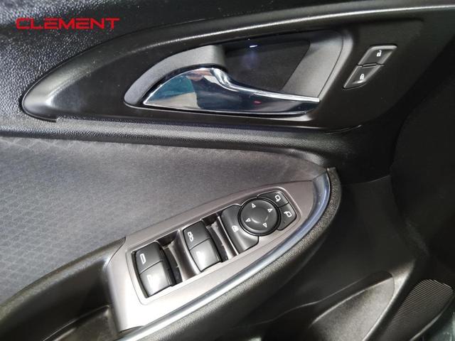 Photo of 2018 Nightfall Gray Metallic Chevrolet Malibu