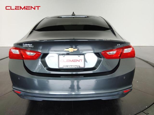 Photo of 2018 Nightfall Gray Metallic Chevrolet Malibu