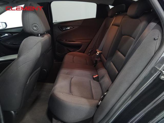Photo of 2018 Nightfall Gray Metallic Chevrolet Malibu