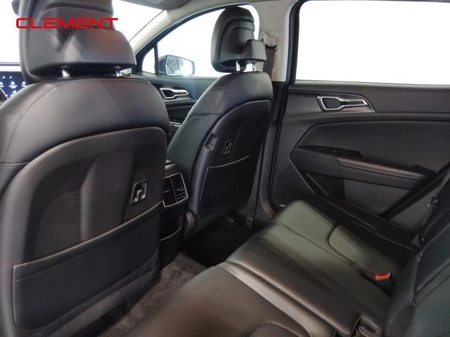 Photo of 2023 Ebony Black Kia Sportage